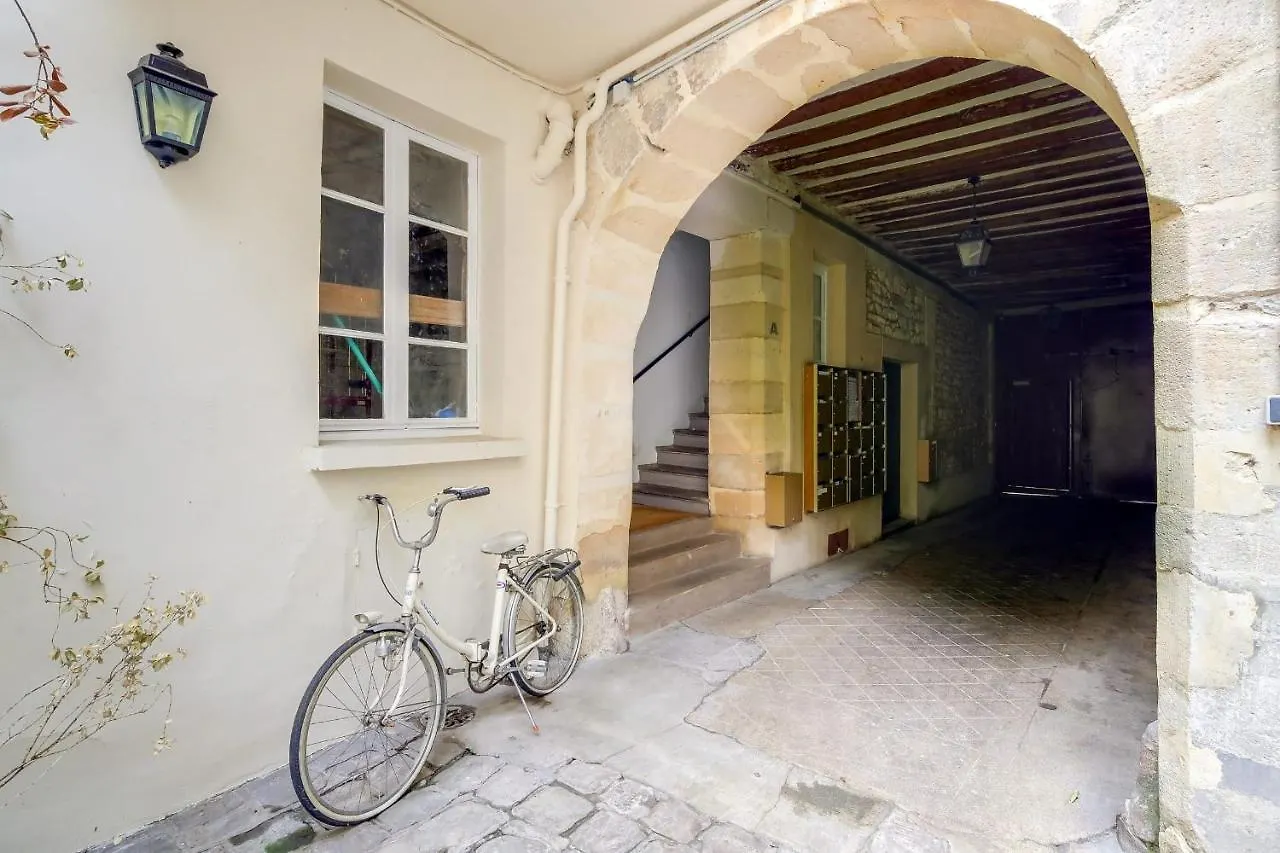 Cosy Nest In The Marais By Guestready Apartamento Paris
